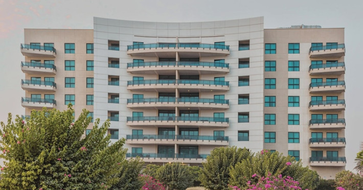 park-apartments-dubai-an-edge-by-rotana-hotel-48d45782b2cb74e4.jpeg