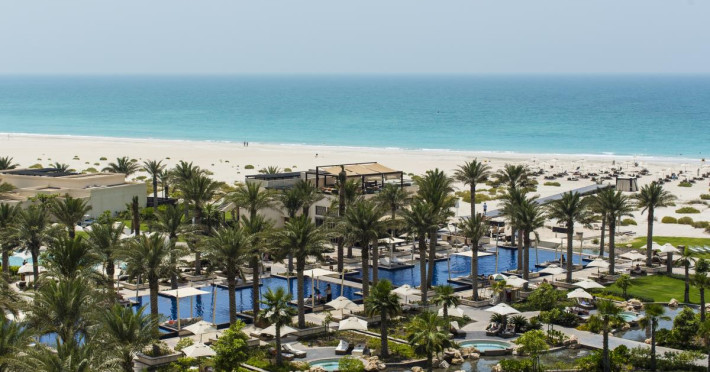 park-hyatt-abu-dhabi-hotel-and-villas-77b9c75ad8e139a1.jpeg