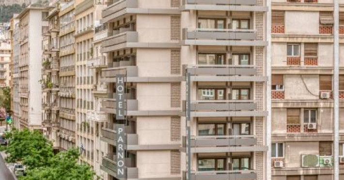 parnon-hotel-30b119a88917e3bf.jpeg