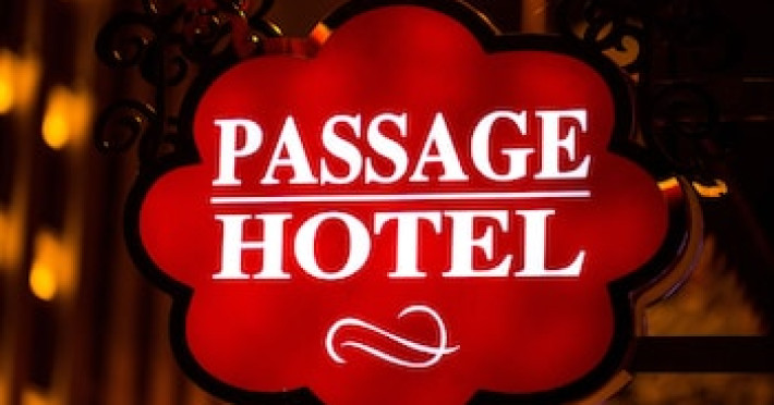 passage-boutique-b558251af6d97c51.jpeg