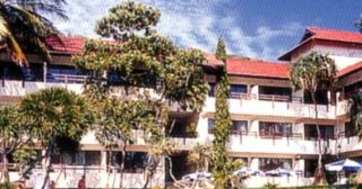 patong-lodge-hotel-811a6ffb701da76d.jpeg