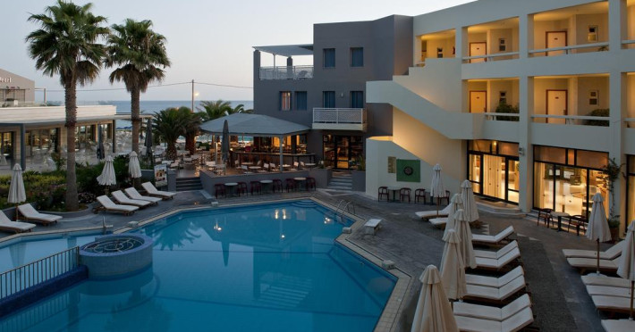 pearl-beach-hotel-sentido-34f8f7c801df2647.jpeg