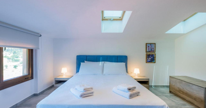 Penelope Luxury Suites