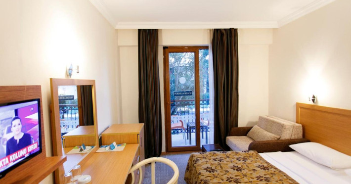 perdikia-beach-hotel-c80dcadcf505824d.jpeg