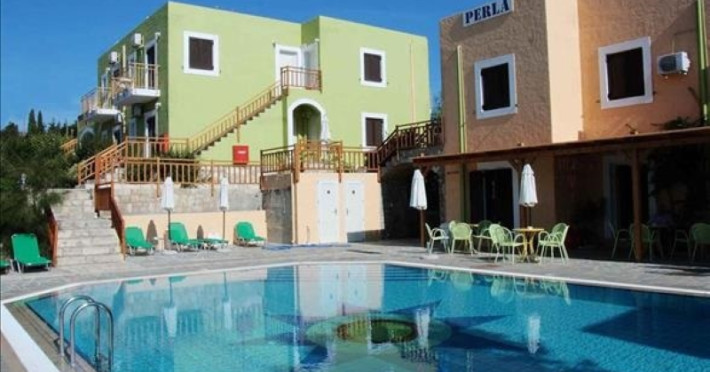 perla-apartments-7c2b7f588eebfad2.jpeg