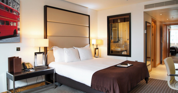 pestana-chelsea-bridge-hotel-spa-9301ae50942421bc.jpeg