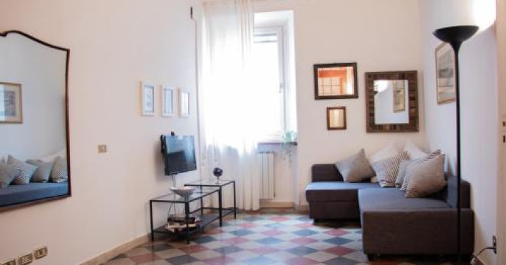 piazza-firenze-apartment-46e78f229189fbf6.jpeg