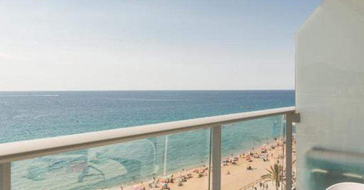 pierre-vacances-blanes-playa-54e5da6b2b787df9.jpeg