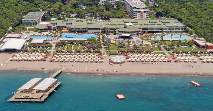pine-beach-belek-3a0df82424f1770d.jpeg