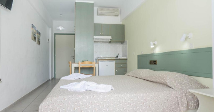 pinelopi-hotel-apartments-12014aeab9e8d56e.jpeg