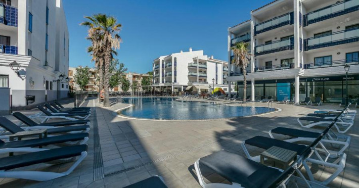 pins-platja-apartments-c44e61e51e8debea.jpeg