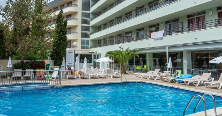piscina-0da0a936ded50d98.jpeg