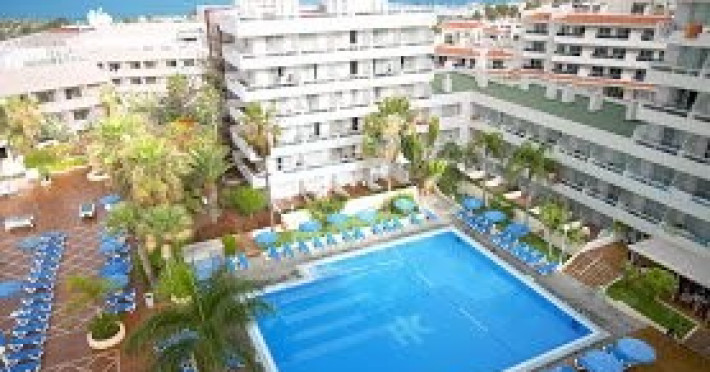 piscina-b59fe8c9313e6c47.jpeg
