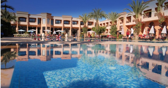 piscina-c3321b12aaafbff2.jpeg