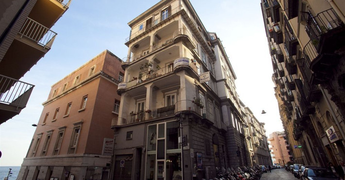 platamon-46eb9605db08fc67.jpeg