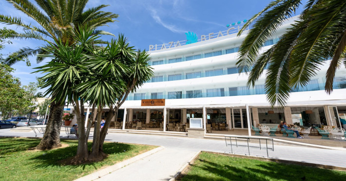 plaza-santa-ponsa-boutique-hotel-b4f9356348e9dfed.jpeg