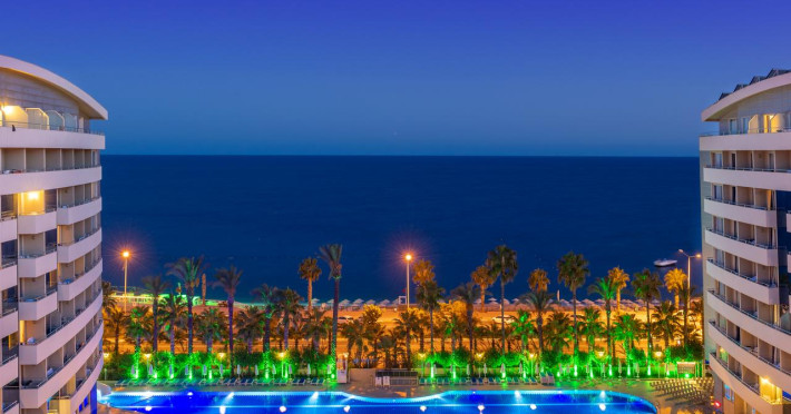 Porto Bello Hotel Resort & Spa