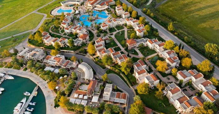 porto-sani-village-hotel-64577c15989a4b78.jpeg