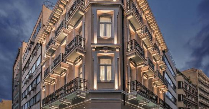 praxitelous-luxury-suites-ff33c8cb5cf45bea.jpeg