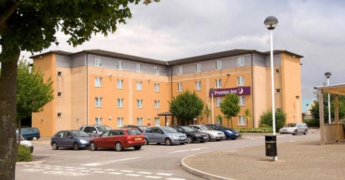 premier-inn-london-croydon-purley-a23-d4fa4a10f1804cd5.jpeg