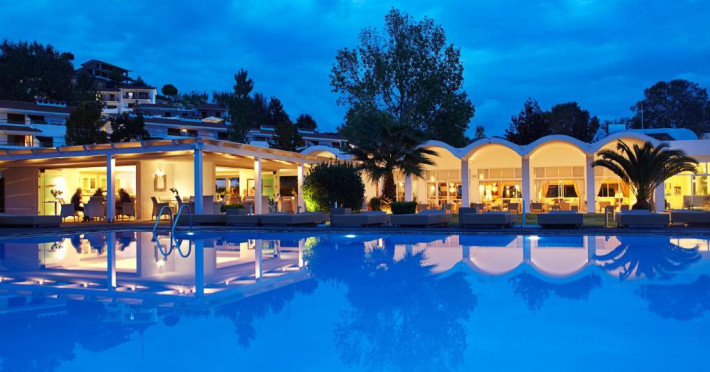 princess-resort-skiathos-e1062c9ffa4256eb.jpeg