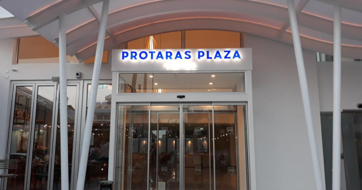 protaras-plaza-hotel-2df1f31fa9d7edf4.jpeg
