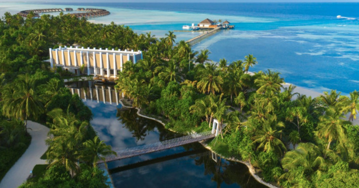 pullman-maldives-maamutaa-46d34a50330a4bb6.jpeg