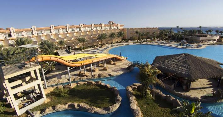 pyramisa-sahl-hasheesh-beach-resort-82f2896ee9d3aa88.jpeg