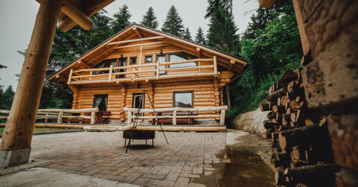q-chalet-e6f4c1993cded039.jpeg
