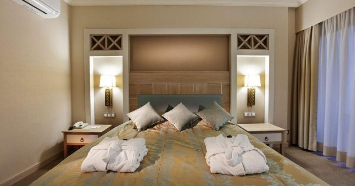 quadas-hotel-6a3d21d8c8bb4247.jpeg