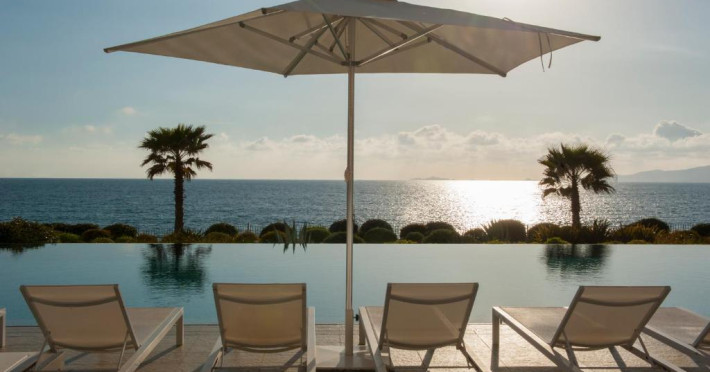 radisson-blu-resort-spa-ajaccio-bay-6eccb0834ed6953a.jpeg