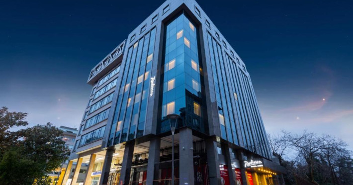 radisson-hotel-istanbul-harbiye-3671abfc87ef7e4d.jpeg