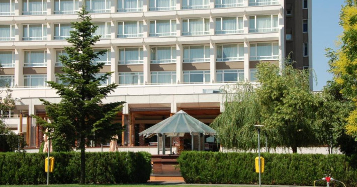 ramada-by-wyndham-bucharest-parc-hotel-c9a4dcea2843f204.jpeg