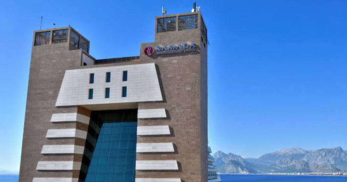 ramada-plaza-by-wyndham-antalya-90a41c62c1922381.jpeg