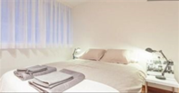 rambla-catalunya-sun-f03297ea61bd4ecf.png