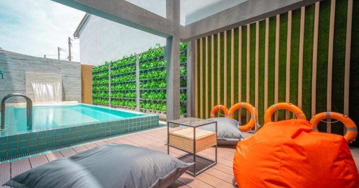 recenta-style-phuket-town-a135861e700c047b.jpeg