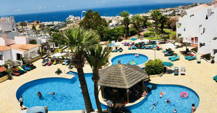 regency-torviscas-apartments-suites-4fb3294793fb1fa5.jpeg