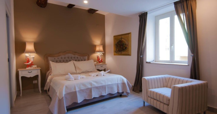 relais-bijoux-napoli-f0466fdc4196adc6.jpeg