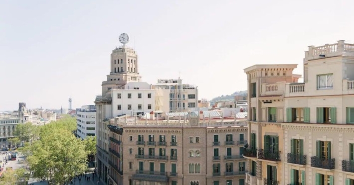 rent-top-apartments-rambla-catalunya-8102e4a4405d8a16.jpeg