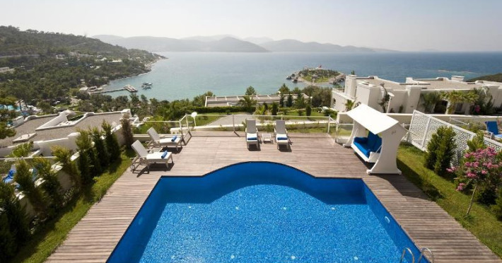 rixos-premium-bodrum-76b1bc3fdfef7a07.jpeg