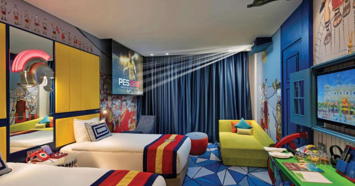 rixos-the-land-of-legends-kingdom-hotel-dbaffc8bd33a4fbc.jpeg