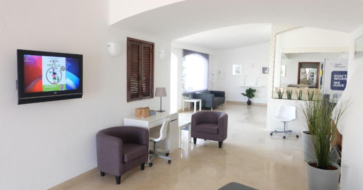 roca-belmonte-apartments-e59a95d41c532ed9.jpeg