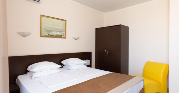 roma-palace-deluxe-090a40d6421a3944.jpeg