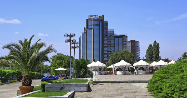 rosslyn-dimyat-hotel-varna-ae76cfb878e0351c.jpeg