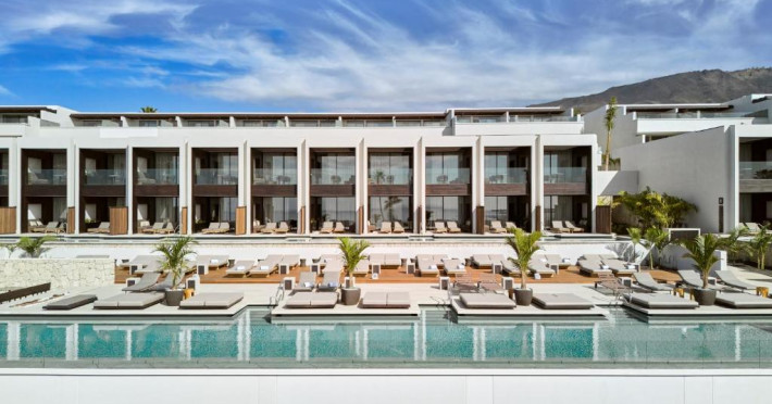 royal-hideaway-corales-villas-661884194b3bf221.jpeg