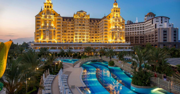 royal-holiday-palace-2ed8d15eef638f01.jpeg