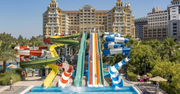royal-holiday-palace-hotel-ecc85bf8f22c48b8.jpeg