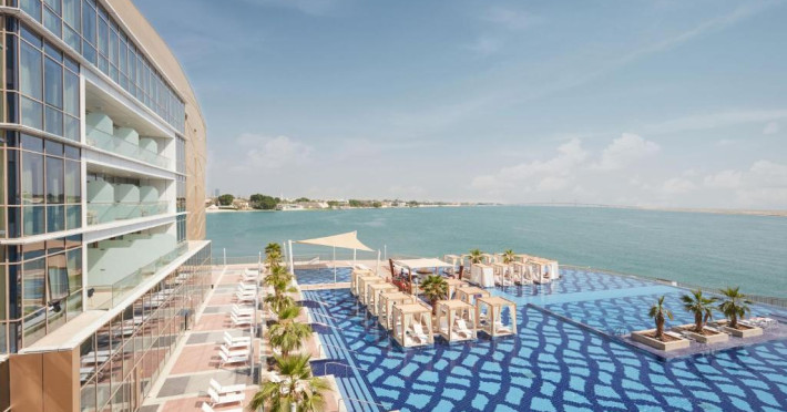 royal-m-hotel-resort-abu-dhabi-efe2f8014c122774.jpeg