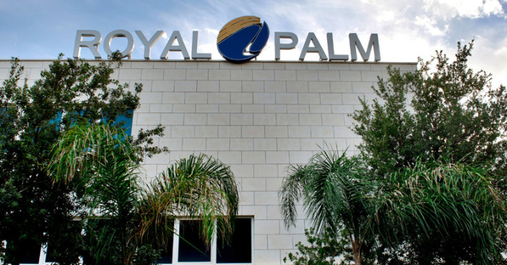 royal-palm-hotel-4c71c5fe018e5a81.jpeg