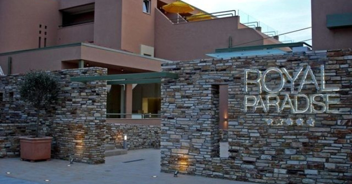 royal-paradise-beach-resort-spa-5138e3b0a7f07d4e.jpeg